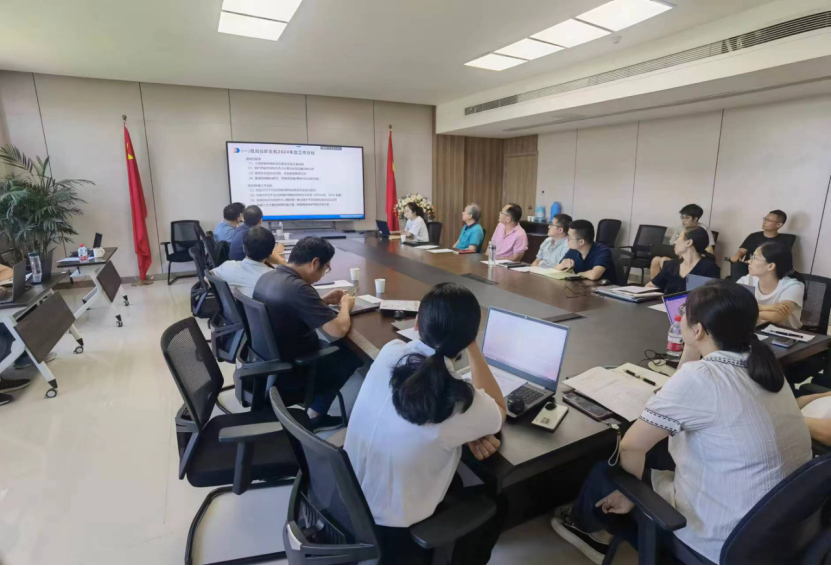 氢氨中心二季度工作总结会议暨职工述职会议圆满召开