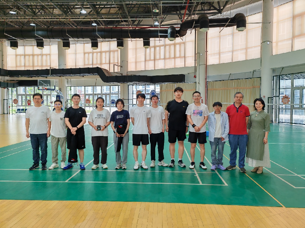 能源研究院成功举办2025年度师生羽毛球友谊赛 ——以球会友促交流 活力飞扬展风采